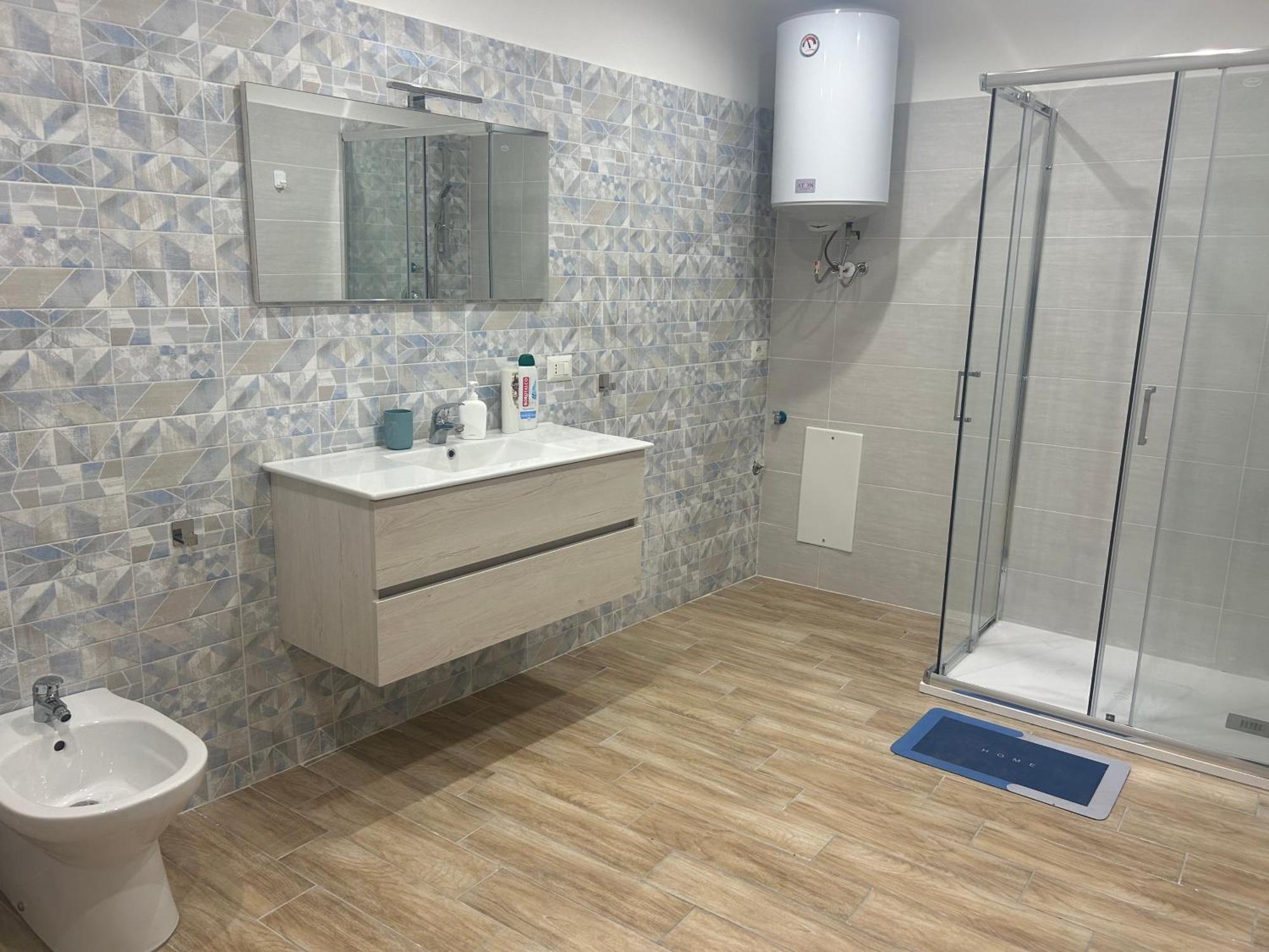 Suite Di Giordy Napoli Centro Bagian luar foto